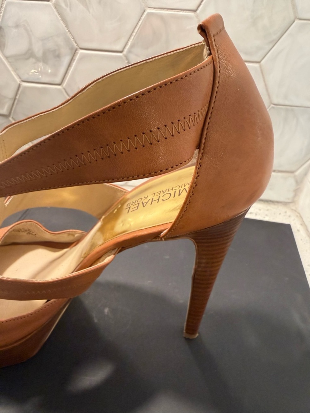 Michael Kors Berkley Platform Sandals Tan Leather Sz 10 Zipper Stiletto Heels - Picture 4 of 16